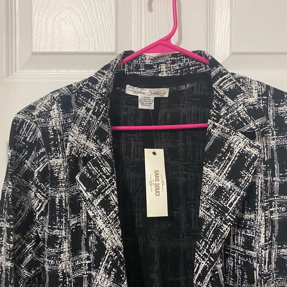 LAST ONE!! NWT Black and White Long Open Cardigan - Picture 6 of 8